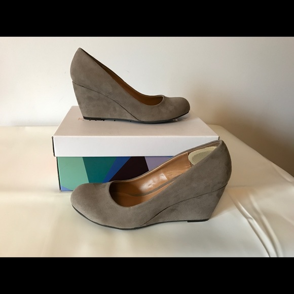 Suede Wedge Booties - Picture 1 of 6